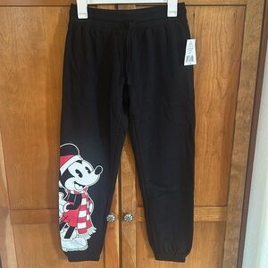 NWT Disney Mickey Santa sweatpants